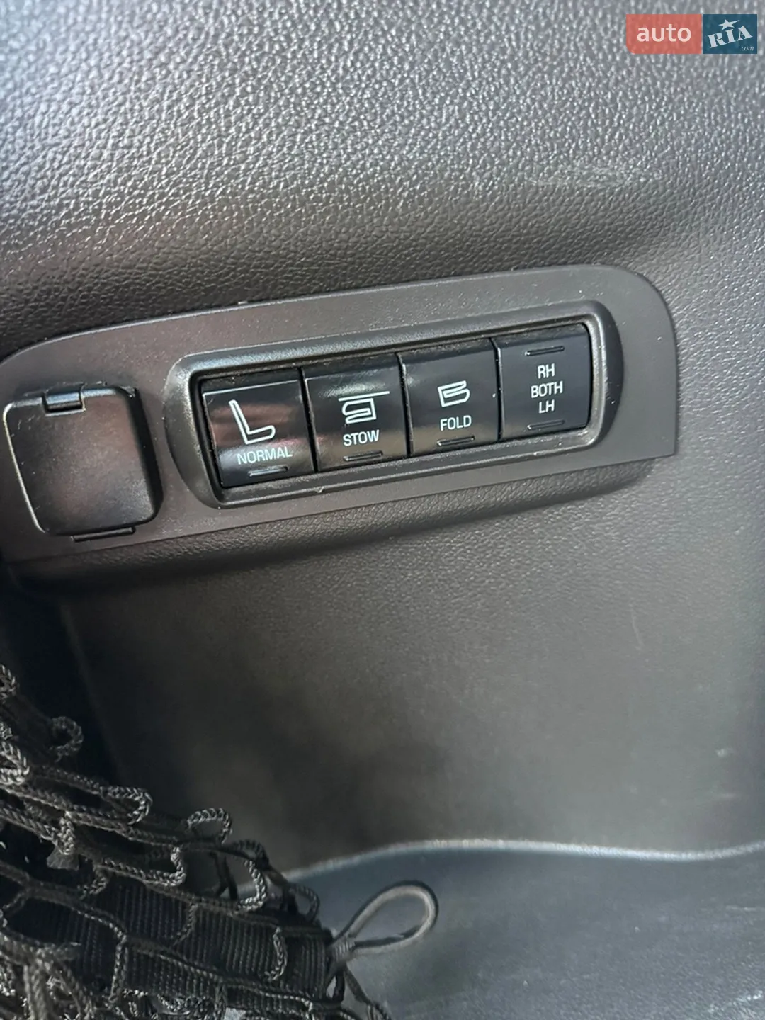 2012 Ford Explorer - мініатюра 9