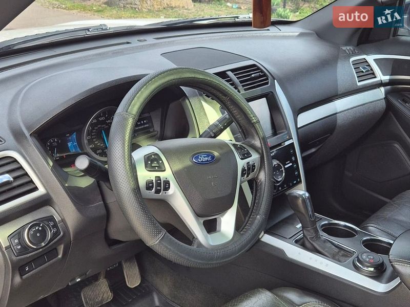Внедорожник / Кроссовер Ford Explorer 2013 в Первомайске фото 14 Внедорожник / Кроссовер Ford Explorer 2013 в Первомайске