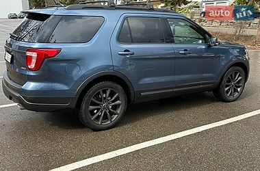 Позашляховик / Кросовер Ford Explorer 2018 в Черняхові