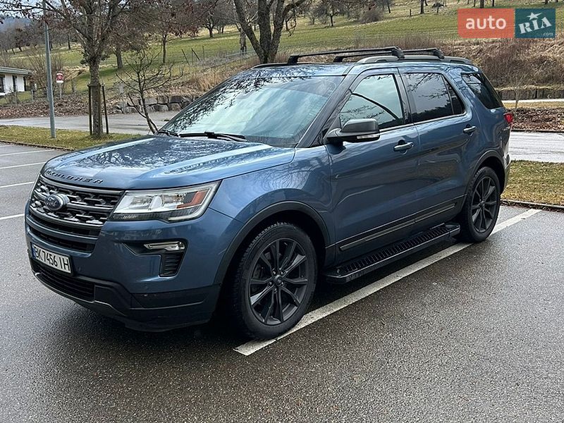 Позашляховик / Кросовер Ford Explorer 2018 в Черняхові