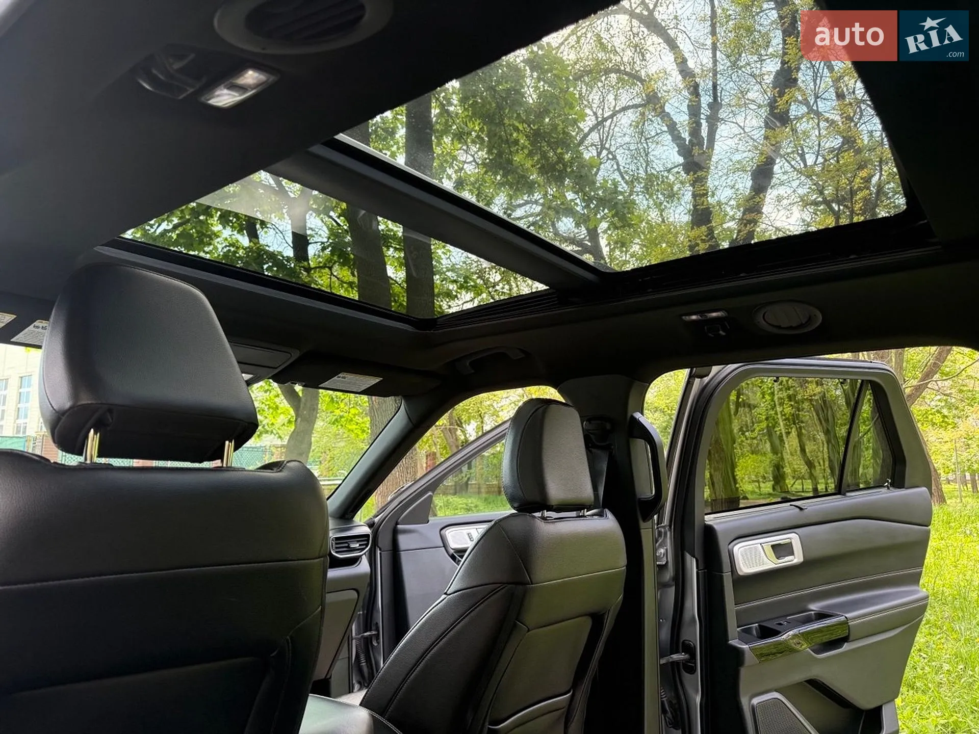 2020 Ford Explorer - мініатюра 30
