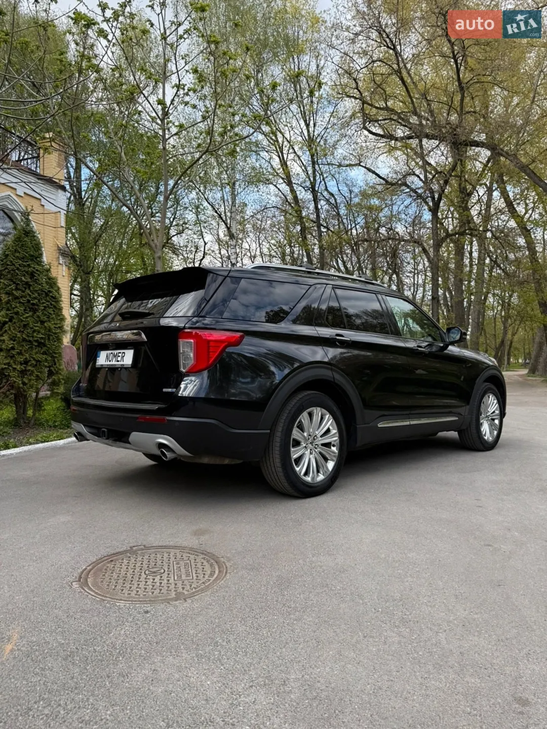 2020 Ford Explorer - мініатюра 8