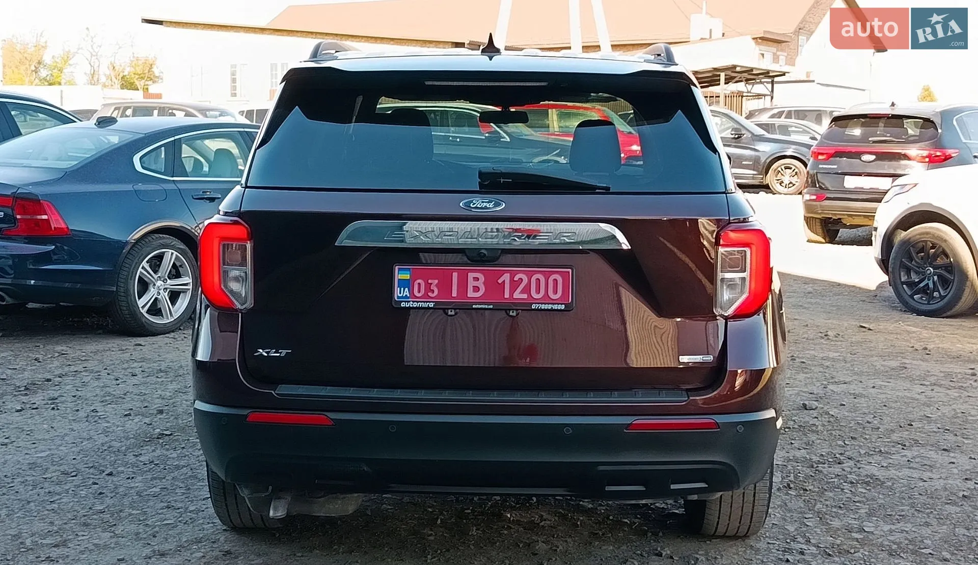 2020 Ford Explorer - мініатюра 8