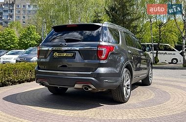 Позашляховик / Кросовер Ford Explorer 2018 в Львові
