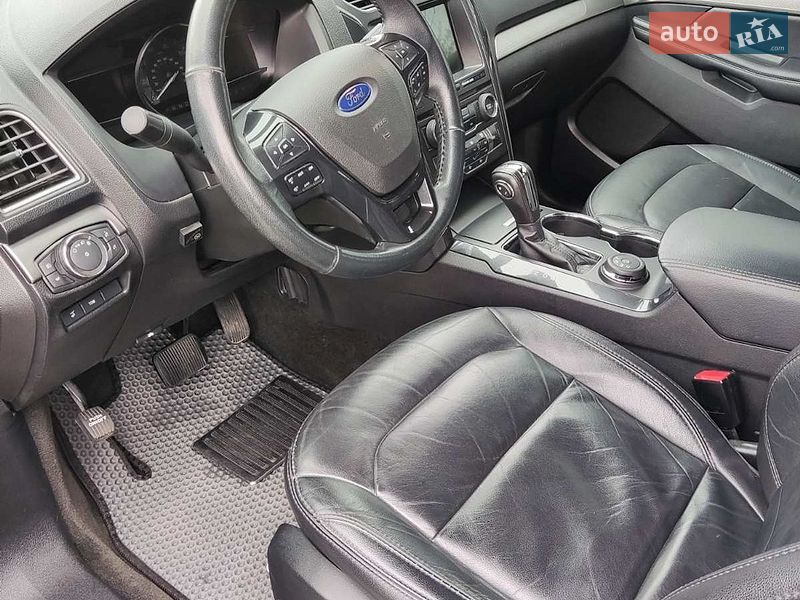 Внедорожник / Кроссовер Ford Explorer 2018 в Киеве