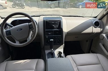 Позашляховик / Кросовер Ford Explorer 2005 в Києві