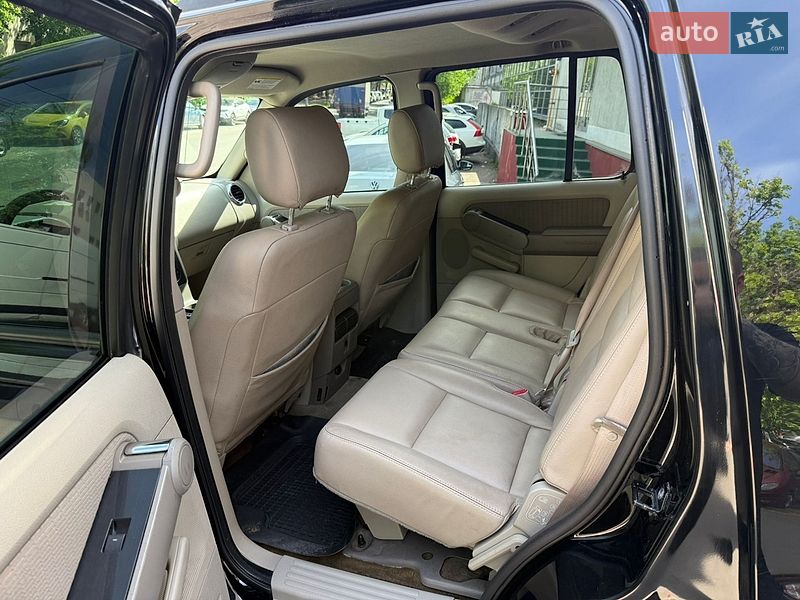 Позашляховик / Кросовер Ford Explorer 2005 в Києві