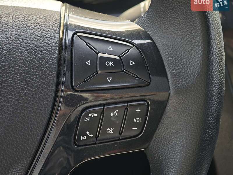Позашляховик / Кросовер Ford Explorer 2018 в Харкові
