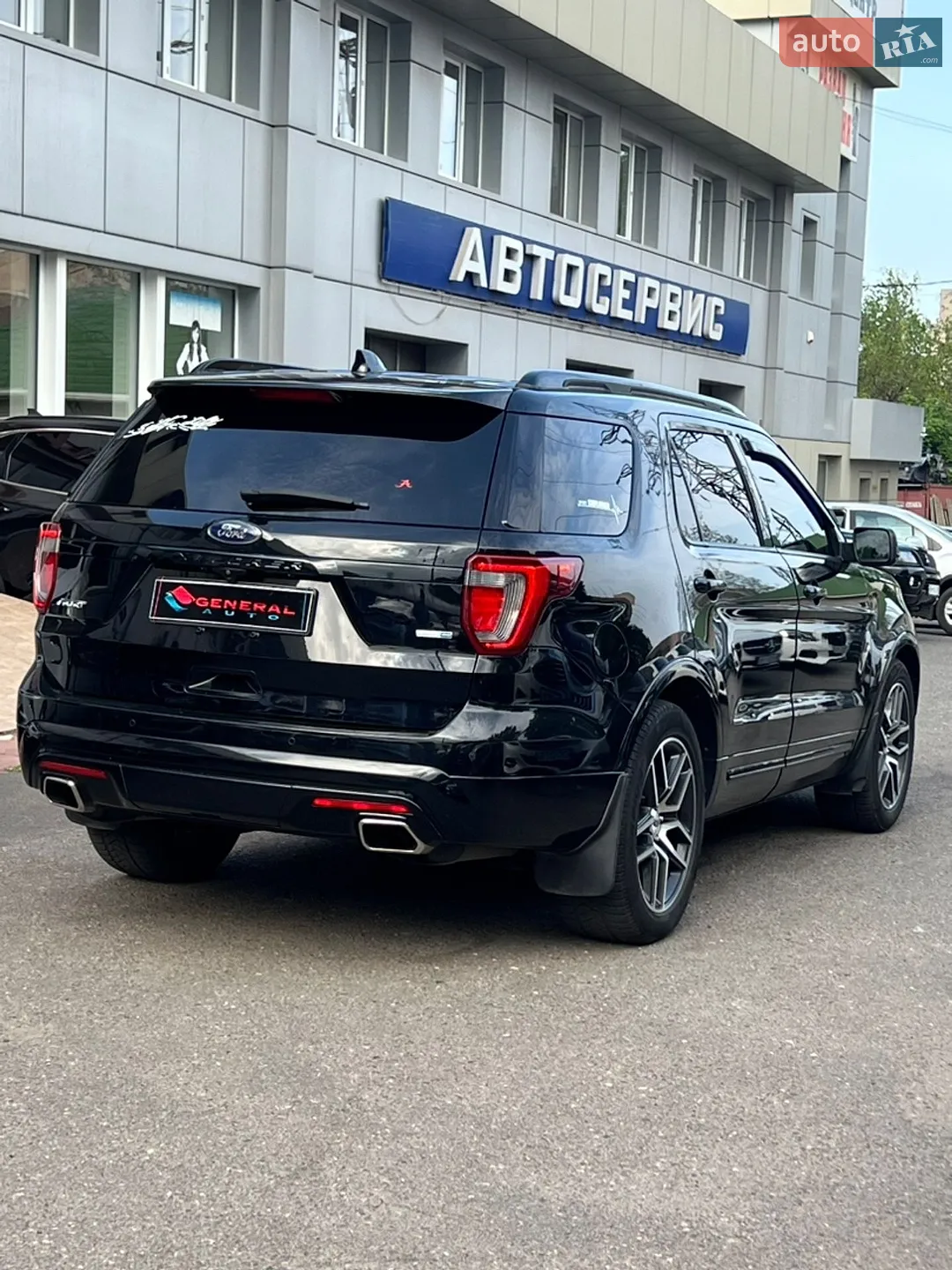 2016 Ford Explorer - мініатюра 8