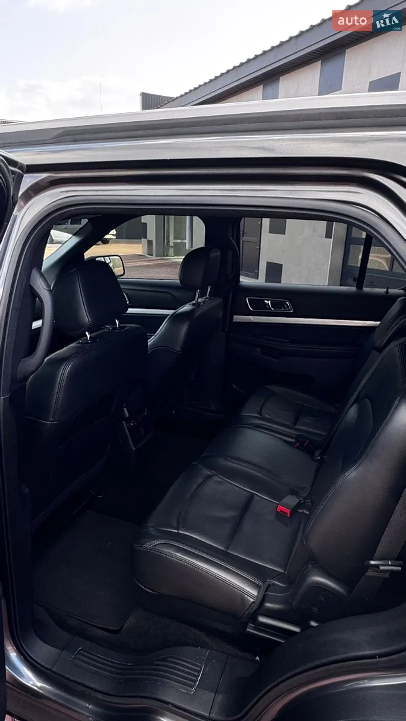 2017 Ford Explorer - мініатюра 17