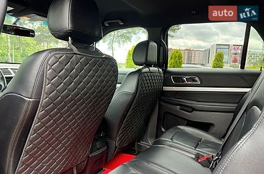 Позашляховик / Кросовер Ford Explorer 2015 в Львові