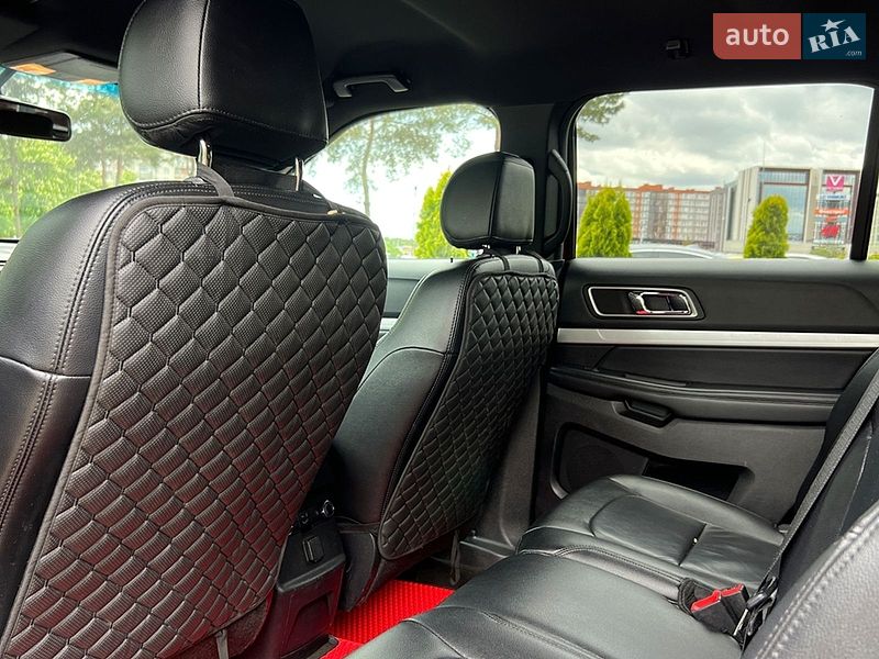 Позашляховик / Кросовер Ford Explorer 2015 в Львові
