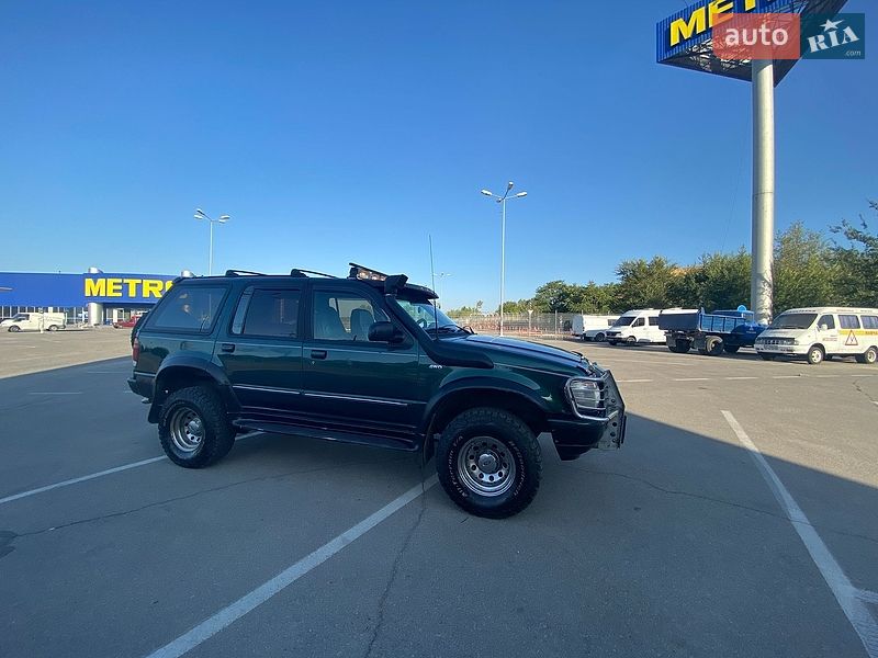 Внедорожник / Кроссовер Ford Explorer 1995 в Запорожье