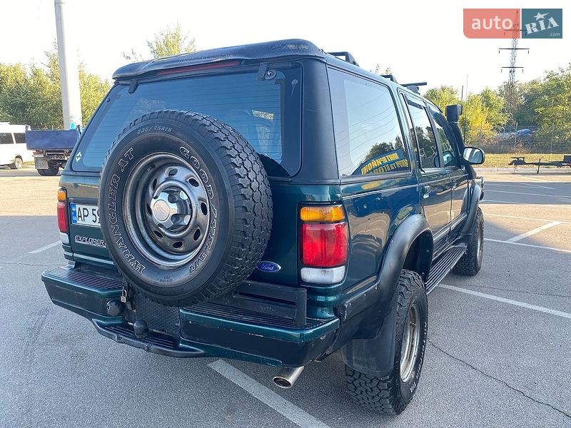 Внедорожник / Кроссовер Ford Explorer 1995 в Запорожье