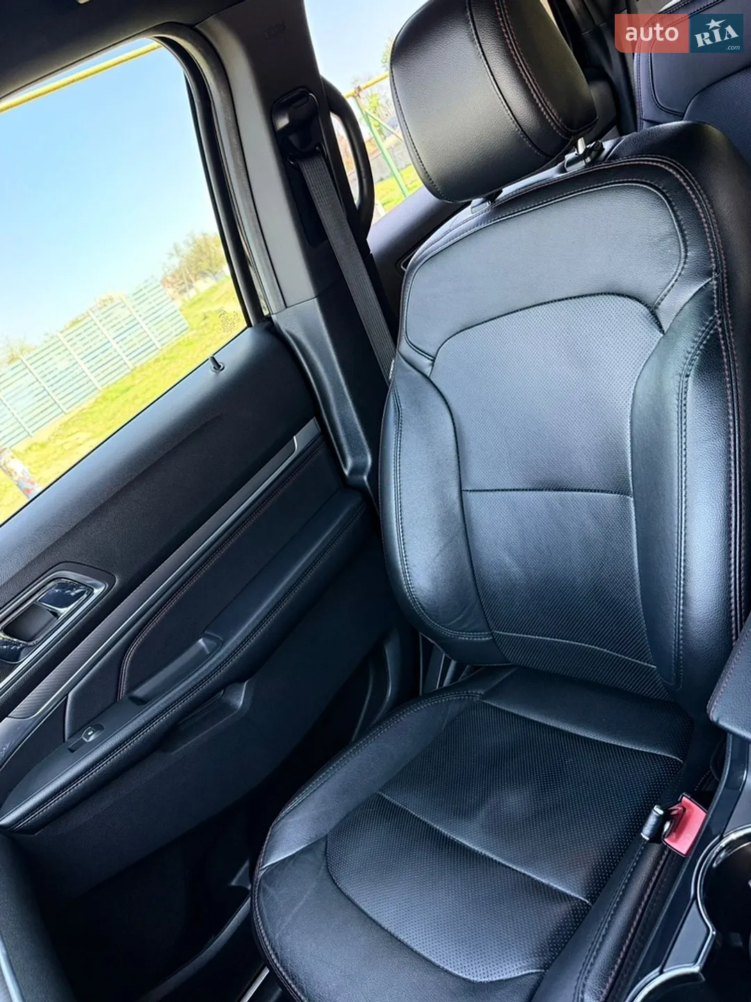 2018 Ford Explorer - мініатюра 33