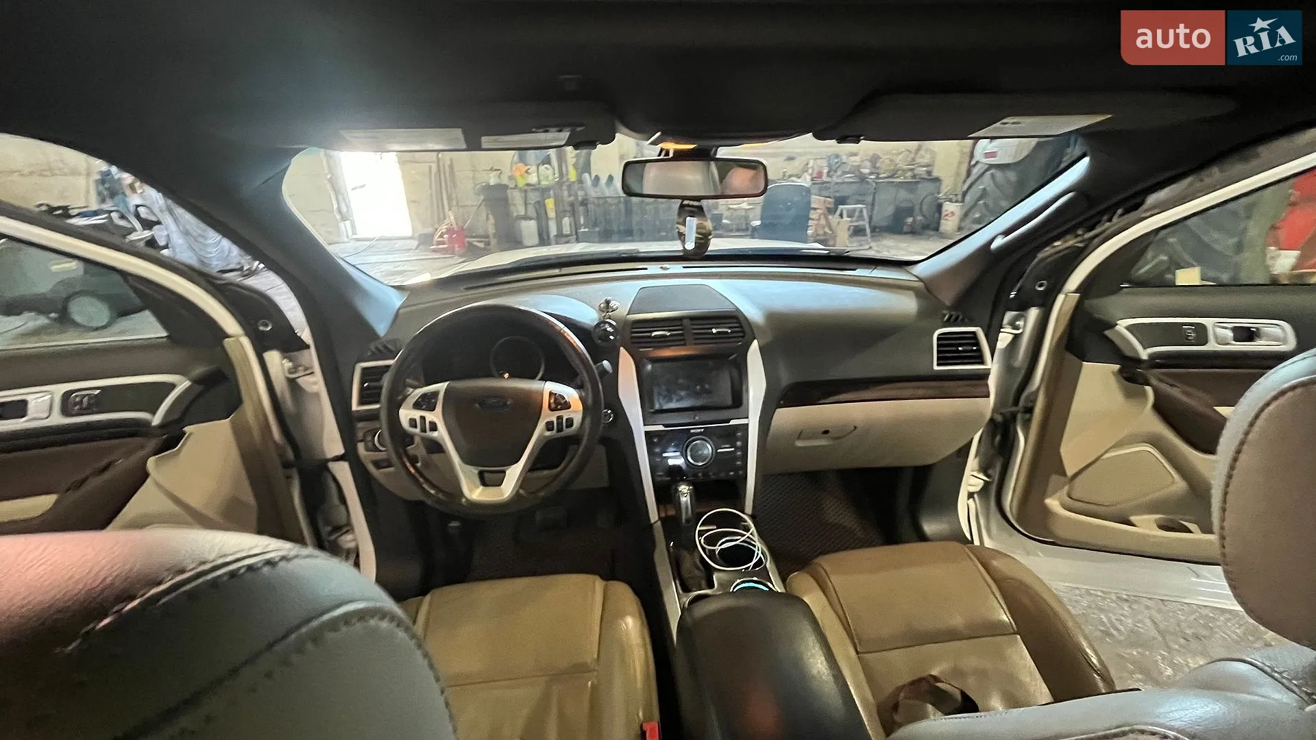 2013 Ford Explorer - мініатюра 4