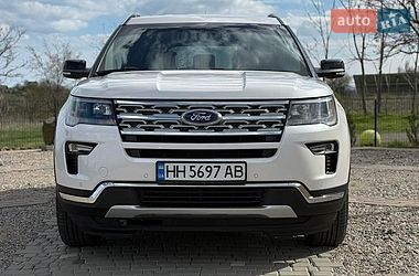 Внедорожник / Кроссовер Ford Explorer 2018 в Южном