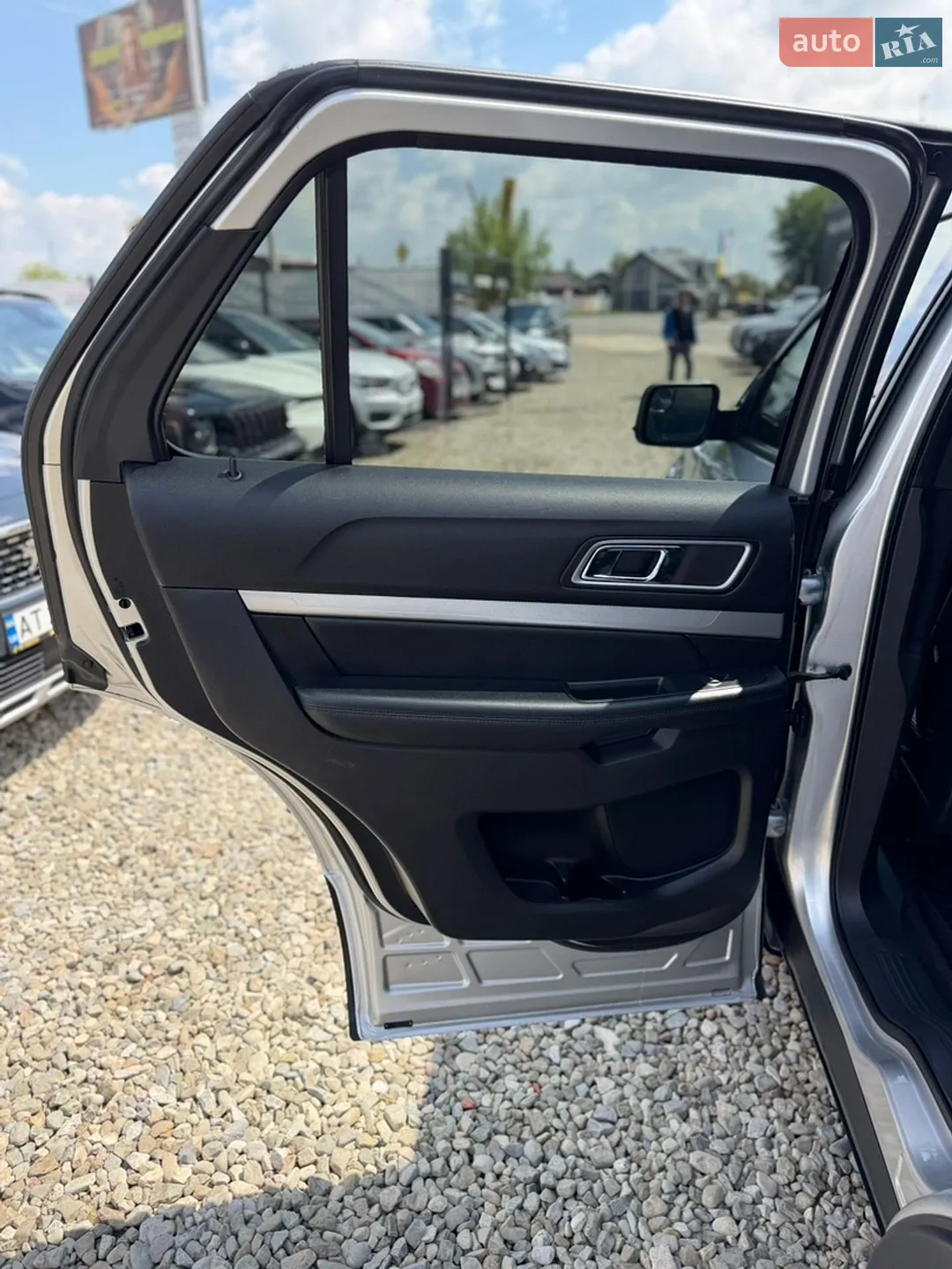 2016 Ford Explorer - мініатюра 20