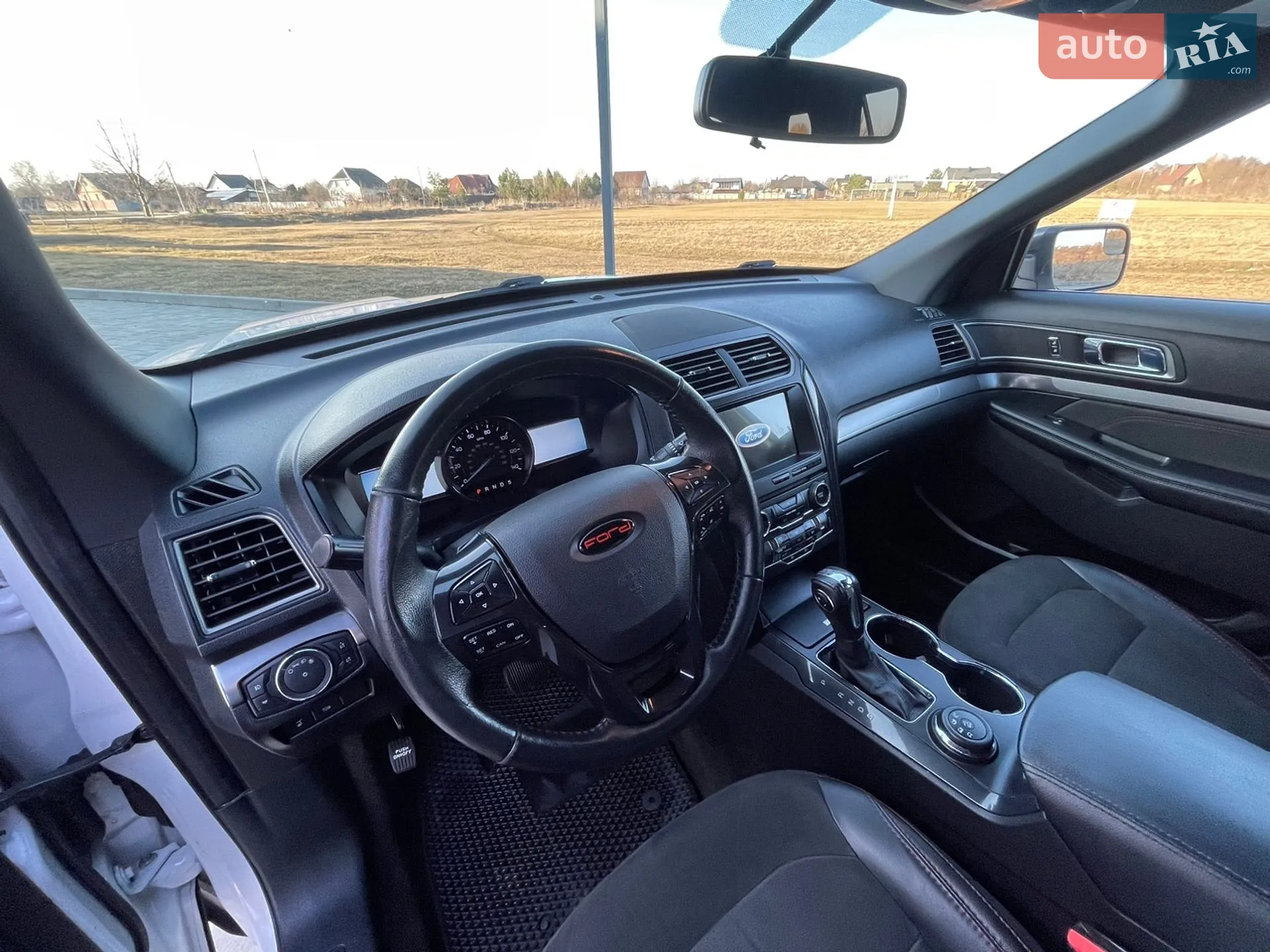 2018 Ford Explorer - мініатюра 55