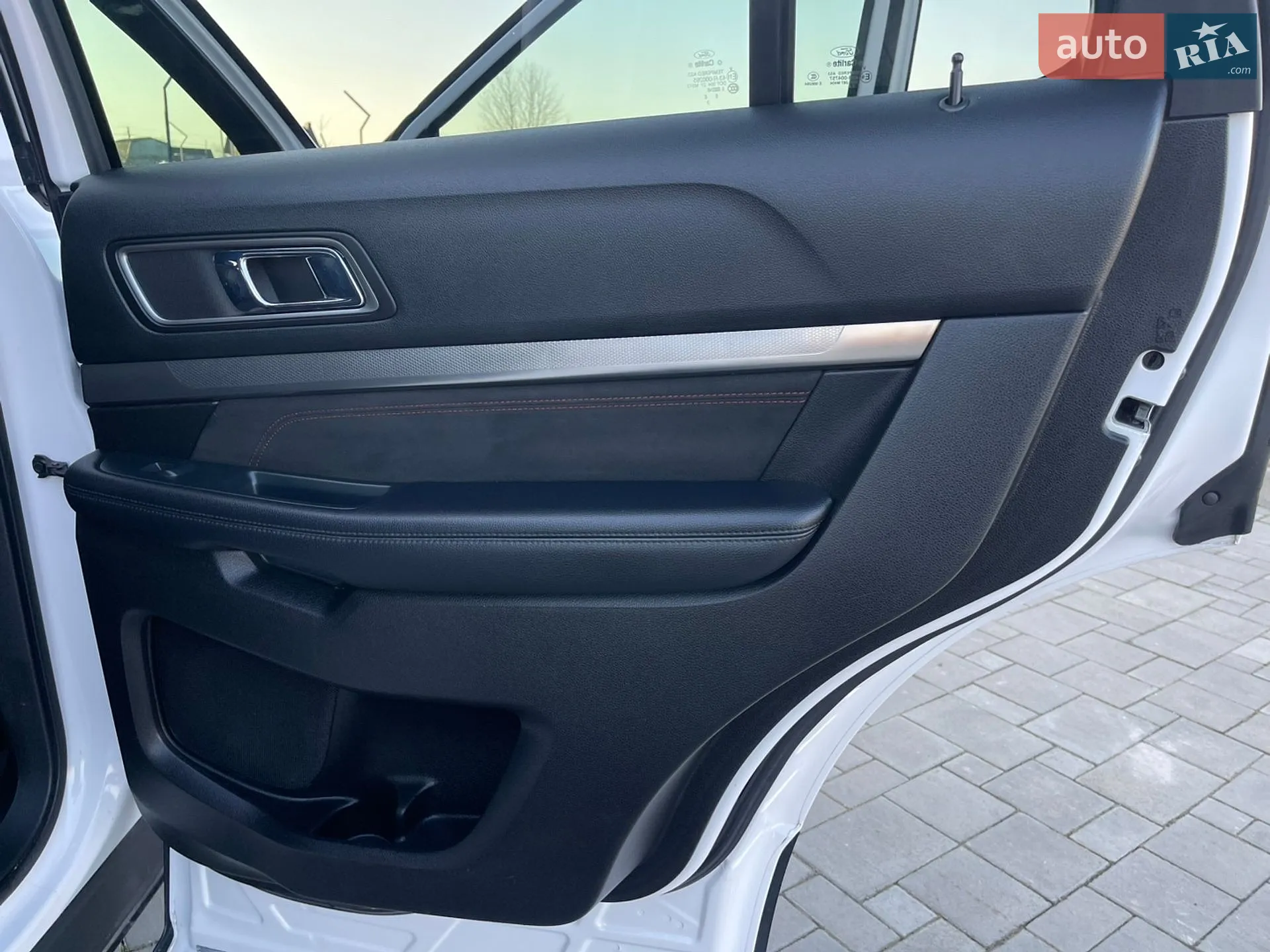 2018 Ford Explorer - мініатюра 82