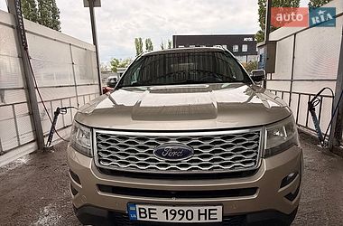 Внедорожник / Кроссовер Ford Explorer 2016 в Черноморске