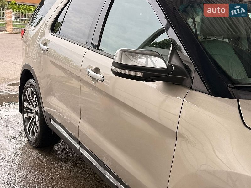 Внедорожник / Кроссовер Ford Explorer 2016 в Черноморске фото 4 Внедорожник / Кроссовер Ford Explorer 2016 в Черноморске