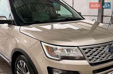 Внедорожник / Кроссовер Ford Explorer 2016 в Черноморске