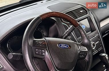 Внедорожник / Кроссовер Ford Explorer 2016 в Черноморске