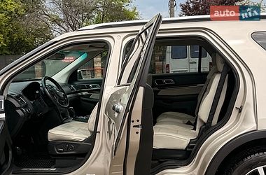 Внедорожник / Кроссовер Ford Explorer 2016 в Черноморске