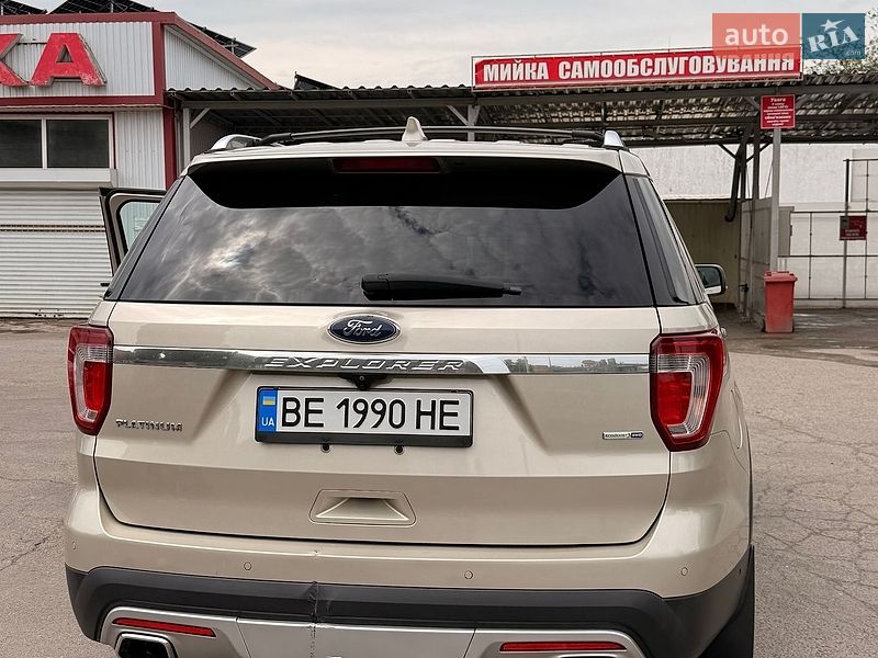 Внедорожник / Кроссовер Ford Explorer 2016 в Черноморске фото 14 Внедорожник / Кроссовер Ford Explorer 2016 в Черноморске