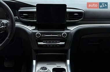 Позашляховик / Кросовер Ford Explorer 2020 в Рівному фото 13 Позашляховик / Кросовер Ford Explorer 2020 в Рівному