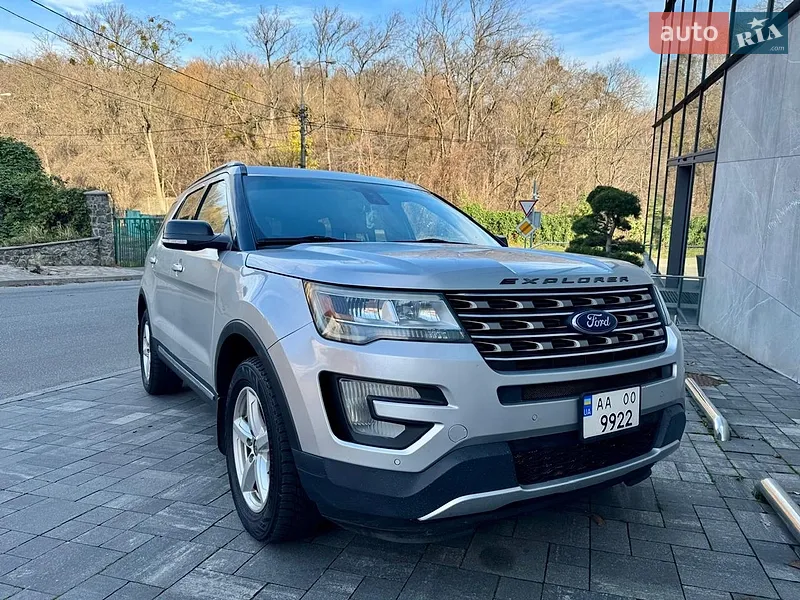 Ford Explorer