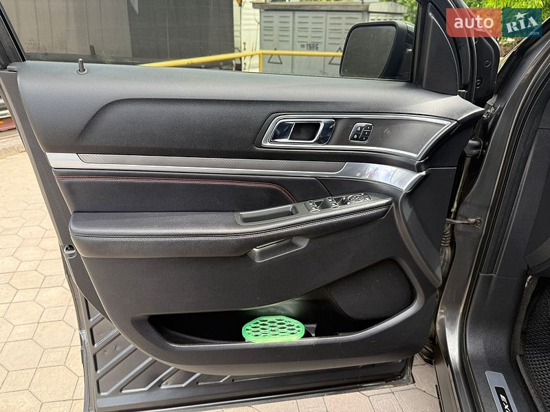 Позашляховик / Кросовер Ford Explorer 2016 в Львові фото 20 Позашляховик / Кросовер Ford Explorer 2016 в Львові