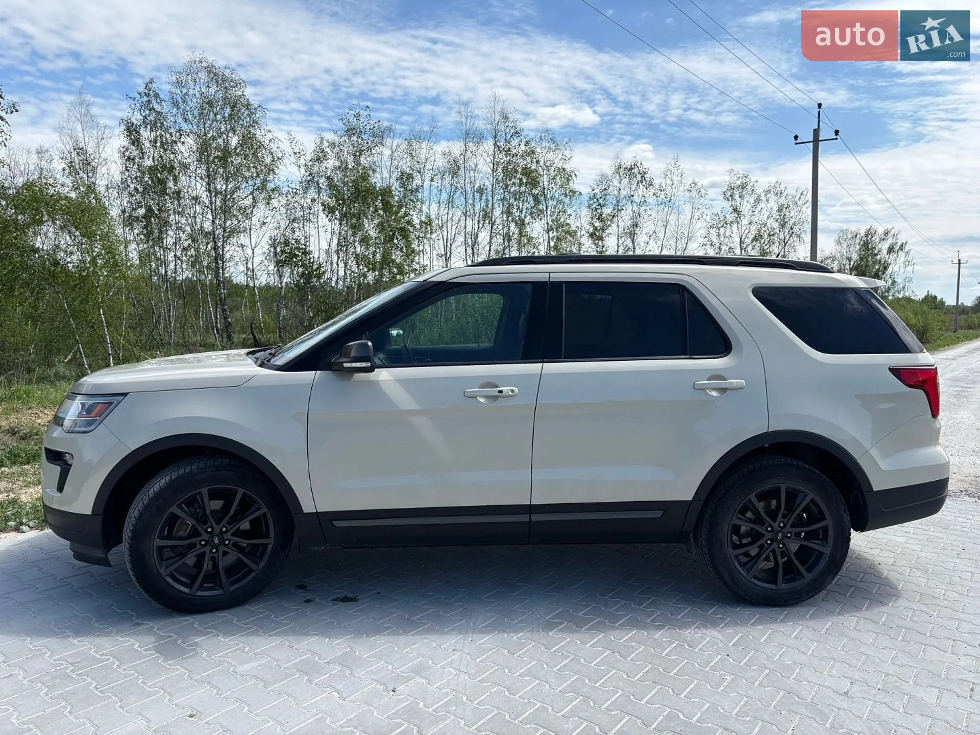 2017 Ford Explorer - мініатюра 4