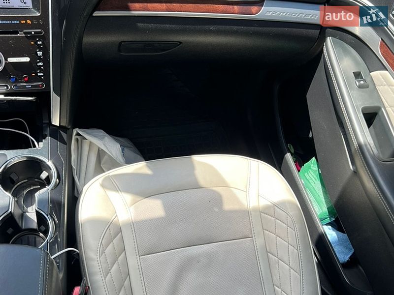 Внедорожник / Кроссовер Ford Explorer 2017 в Одессе