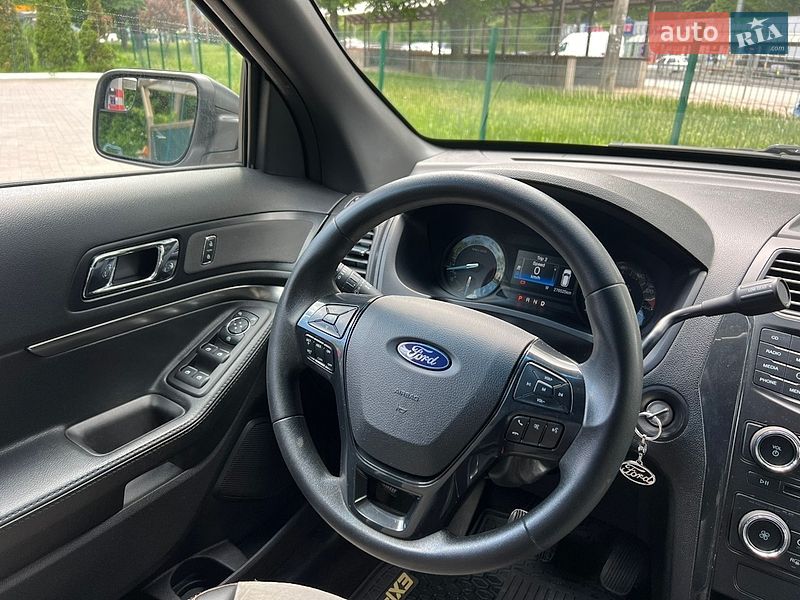 Внедорожник / Кроссовер Ford Explorer 2018 в Киеве
