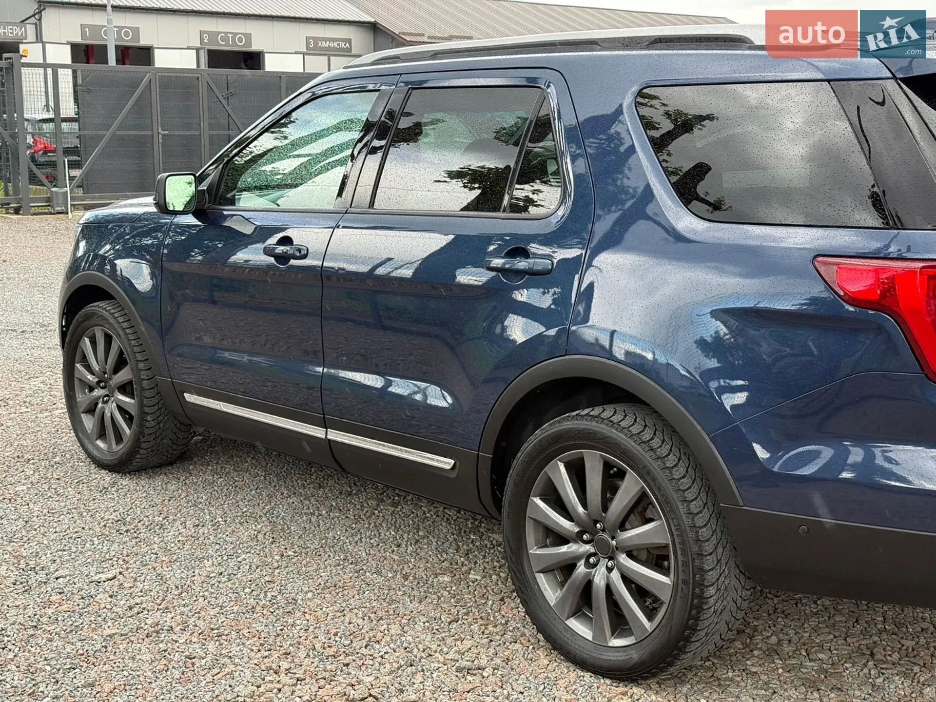 2016 Ford Explorer - мініатюра 13