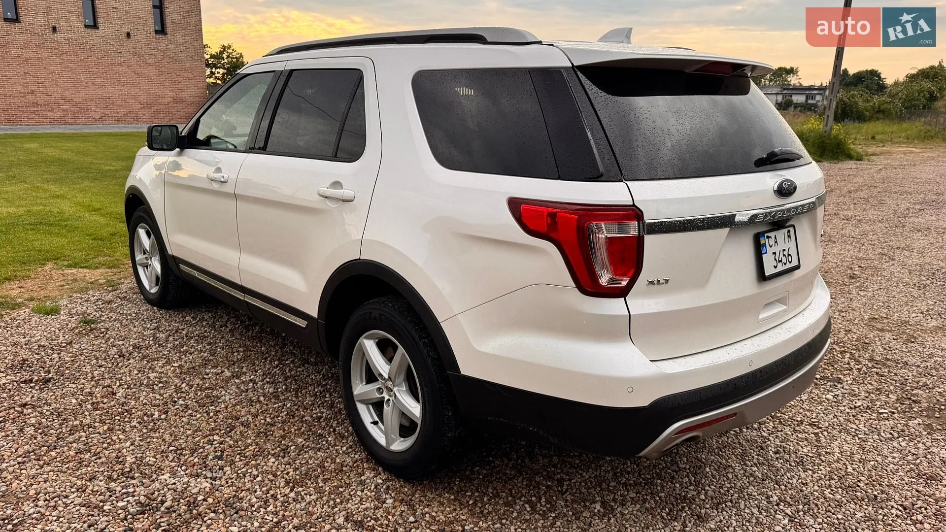 2016 Ford Explorer - мініатюра 7