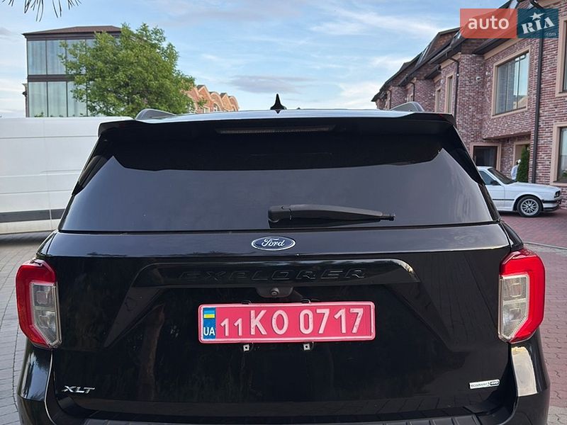Внедорожник / Кроссовер Ford Explorer 2020 в Черновцах