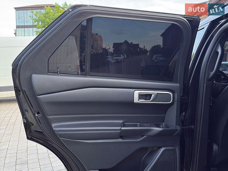 Внедорожник / Кроссовер Ford Explorer 2020 в Черновцах