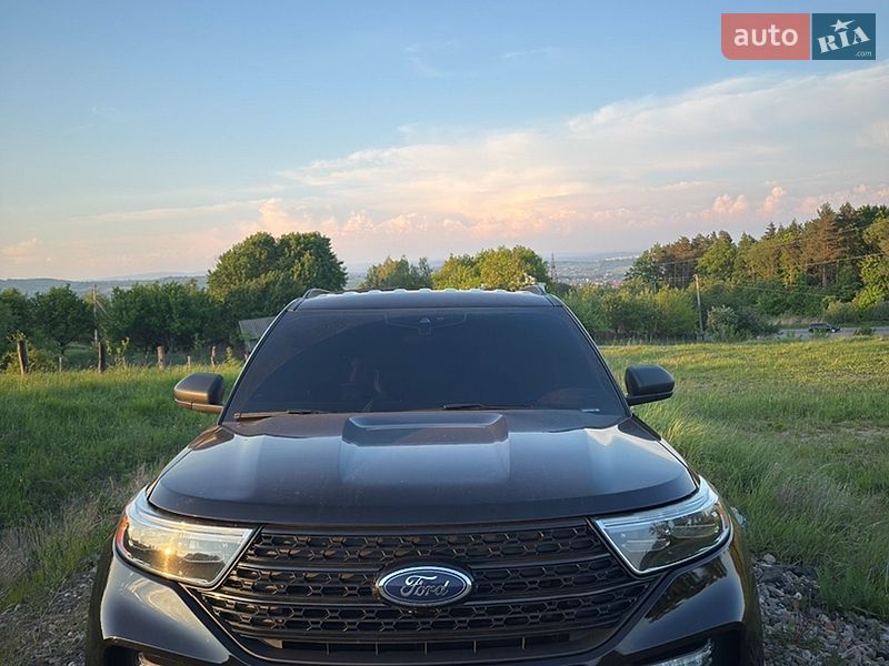 Внедорожник / Кроссовер Ford Explorer 2020 в Черновцах