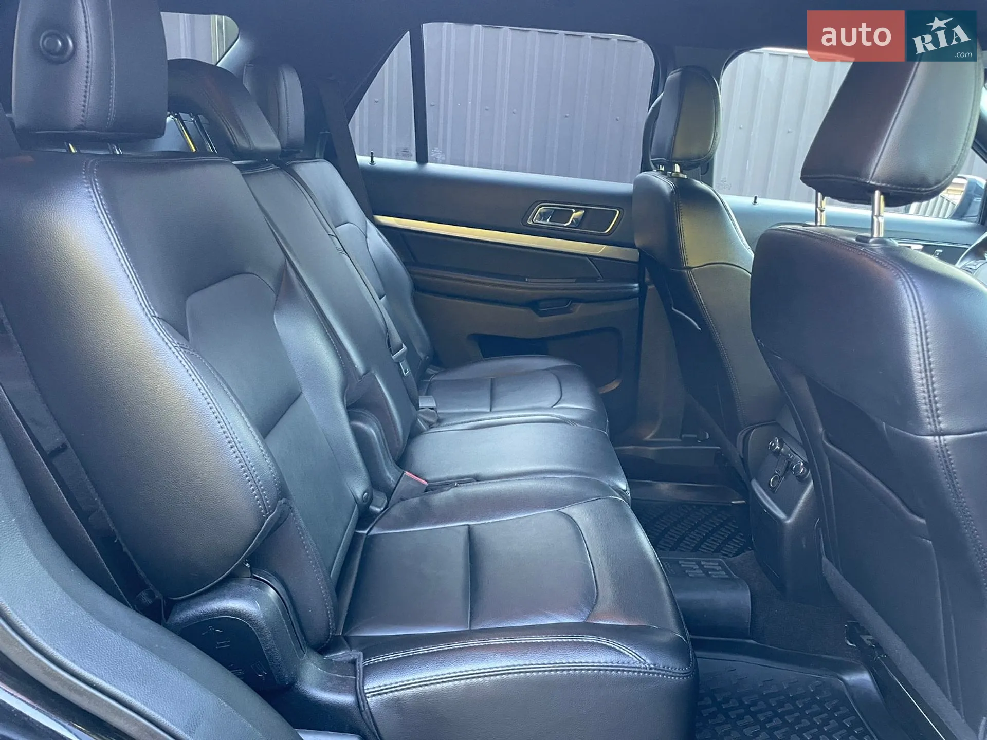 2018 Ford Explorer - мініатюра 72