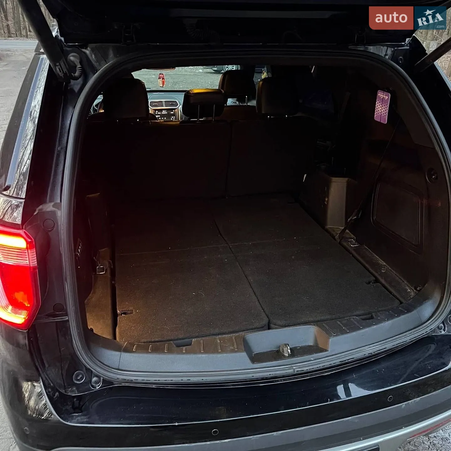 2016 Ford Explorer - мініатюра 12