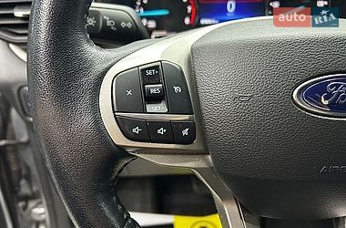 Позашляховик / Кросовер Ford Explorer 2022 в Чернівцях