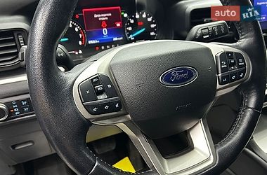 Позашляховик / Кросовер Ford Explorer 2022 в Чернівцях