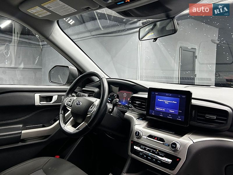 Позашляховик / Кросовер Ford Explorer 2022 в Чернівцях