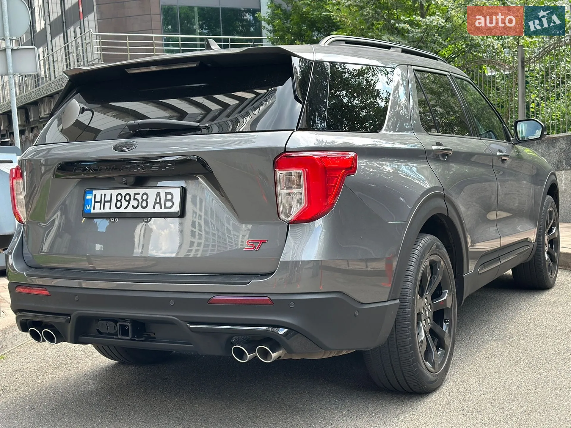2021 Ford Explorer - мініатюра 5