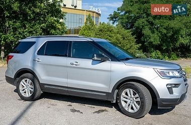 Позашляховик / Кросовер Ford Explorer 2017 в Дніпрі