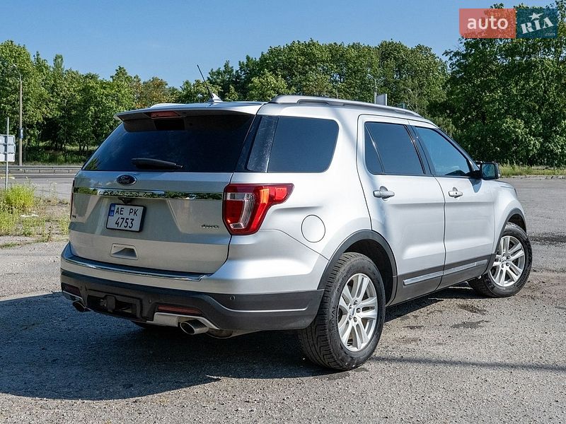 Позашляховик / Кросовер Ford Explorer 2017 в Дніпрі