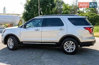 Позашляховик / Кросовер Ford Explorer 2017 в Дніпрі